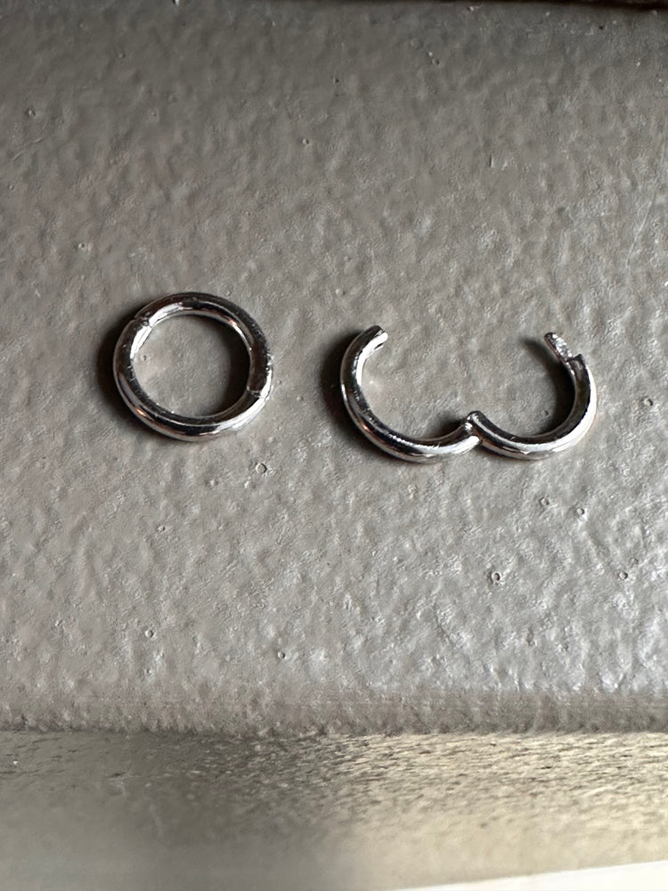 Gammie Stack Ear Cuff Huggy