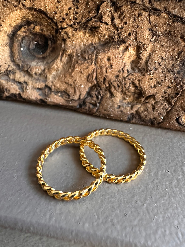 Gammie Gołd Plait Ring