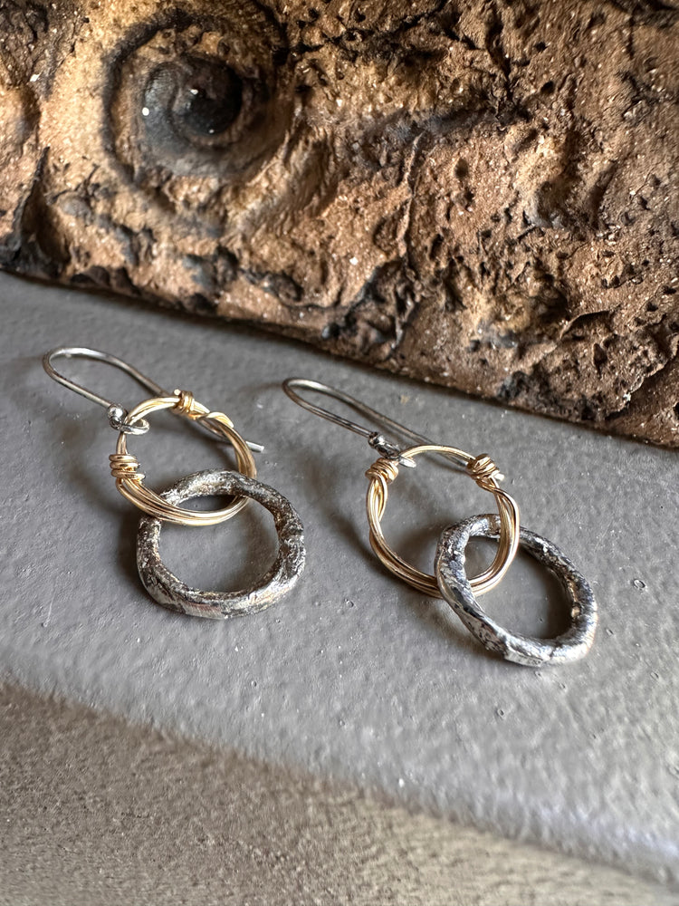 Mingk Hand Crafted Gold Silver Earring