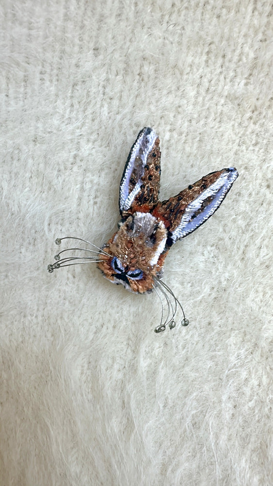 Trovelore Giant Rabbit Brooch