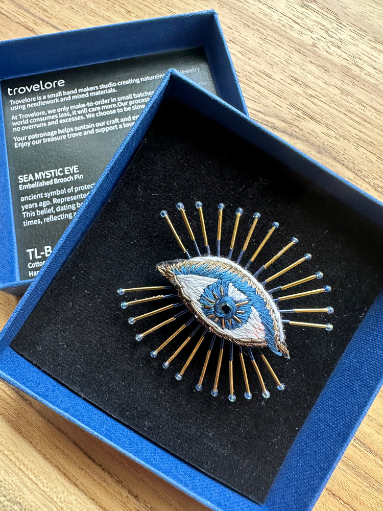 Trovelore Sea Mystic Eye Brooch