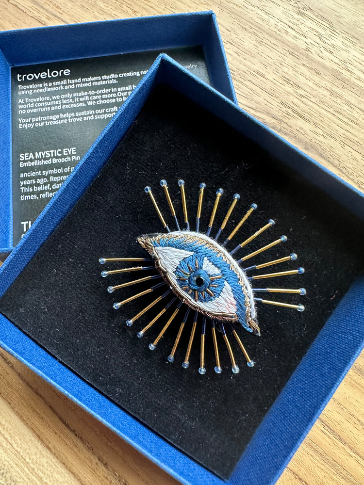Trovelore Sea Mystic Eye Brooch