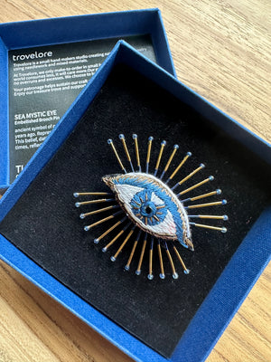 Trovelore Sea Mystic Eye Brooch