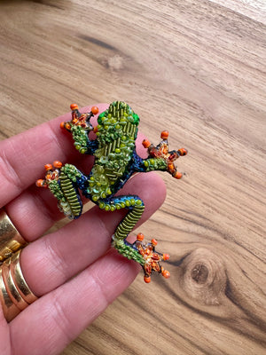 Trovelore Red Eyed Tree Frog Brooch