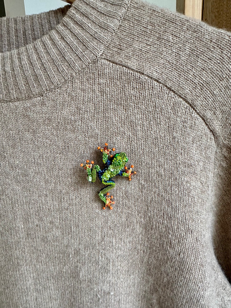 Trovelore Red Eyed Tree Frog Brooch