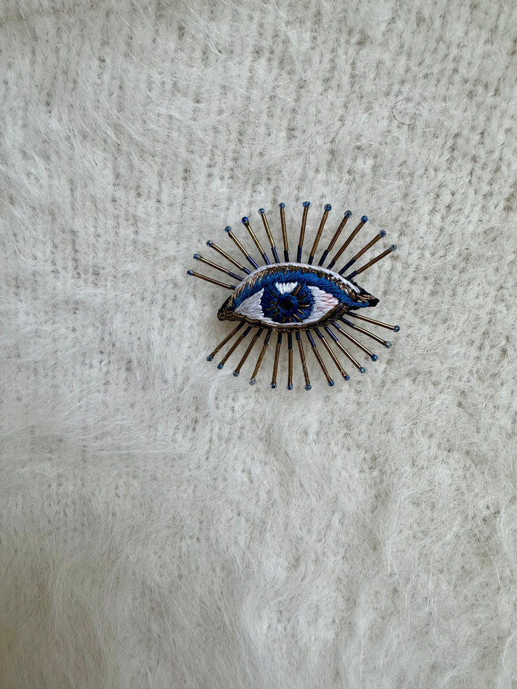 Trovelore Sea Mystic Eye Brooch