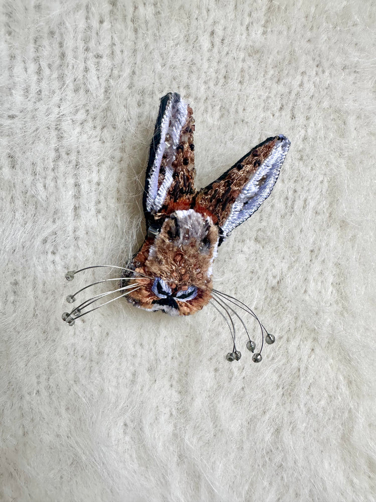 Trovelore Giant Rabbit Brooch