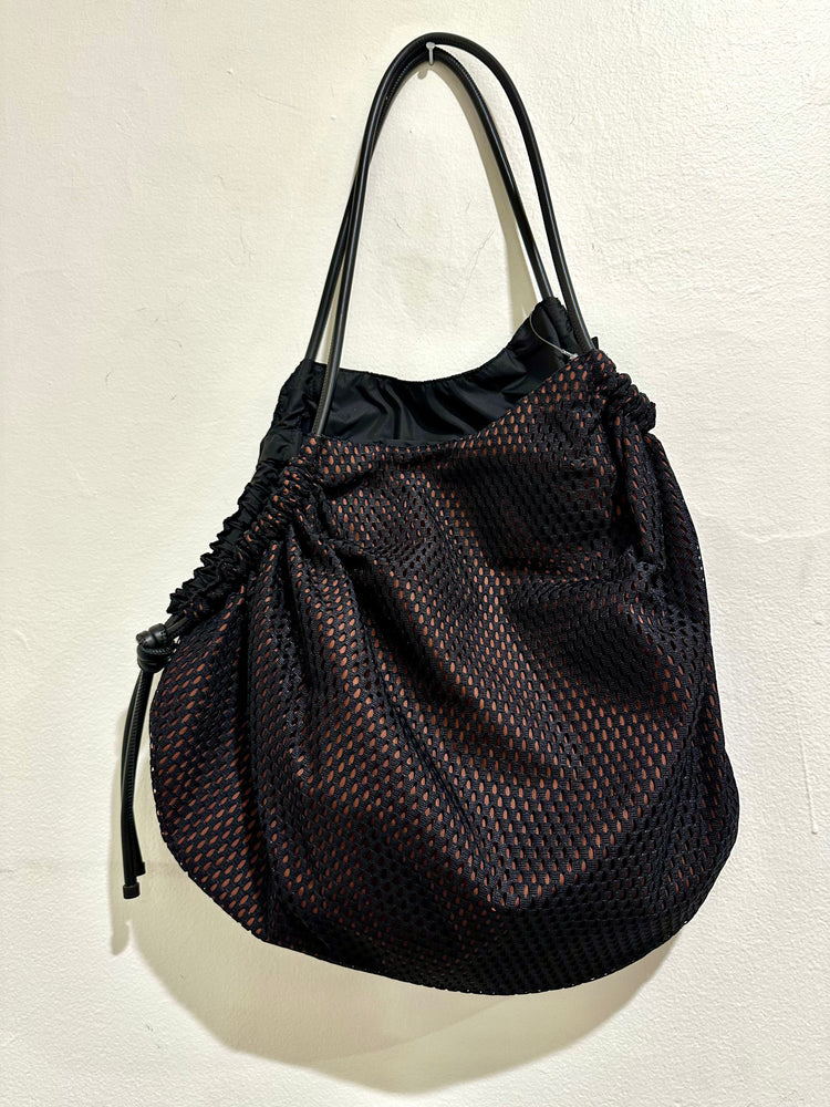 InZu Cocco Tote Bag Black Net Brick