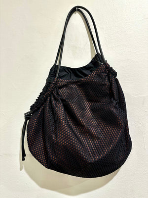 InZu Cocco Tote Bag Black Net Brick
