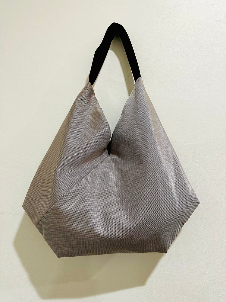 InZu Bevel Bag Pearl Knite