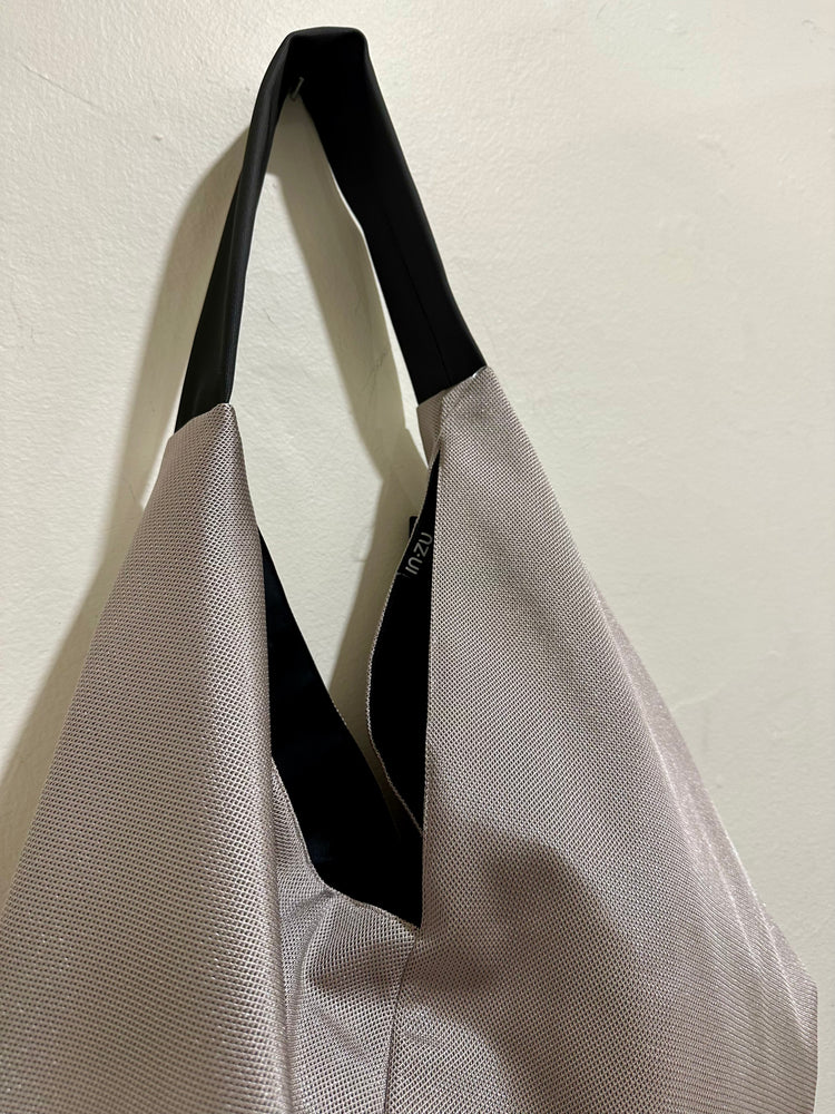 InZu Bevel Bag Pearl Knite