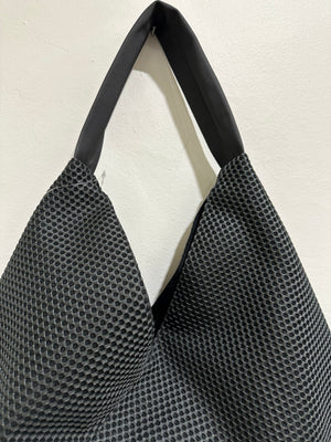 InZu Bevel Bag Chess Charcoal Cells