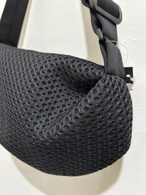 InZu Bean Crossbody Bag Black Bubble