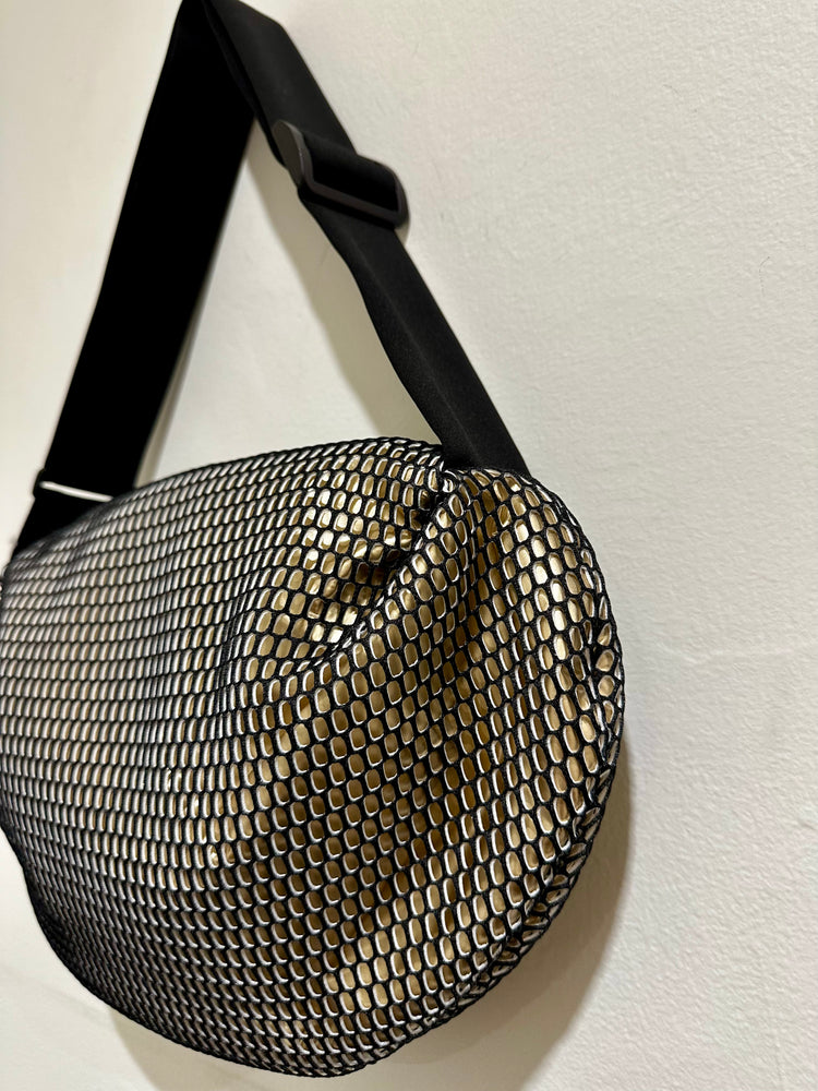 InZu Bean Crossbody Bag Black Gold Hive