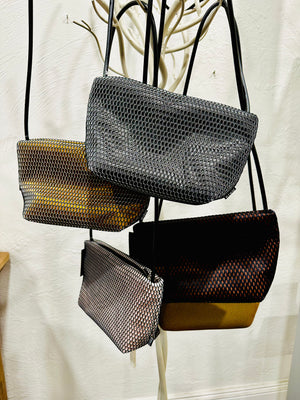 InZu Mouse Black and Tobacco Hive Crossbody Bag