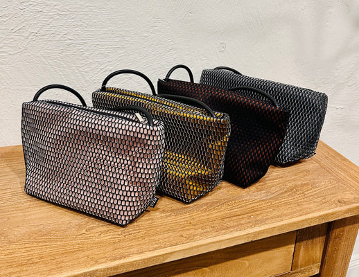 InZu Mouse Black and Tobacco Hive Crossbody Bag