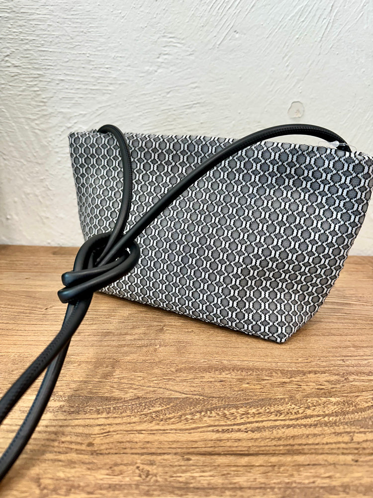 InZu Mouse Sixty Gray Crossbody Bag