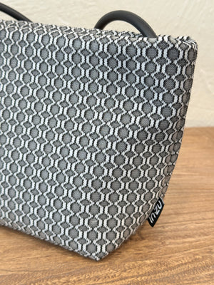 InZu Mouse Sixty Gray Crossbody Bag