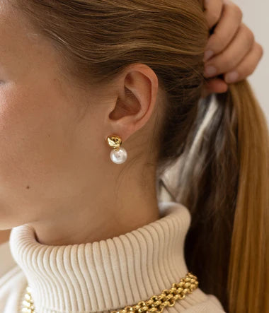 Zag Bijoux Leodie Pearl Gold Earring