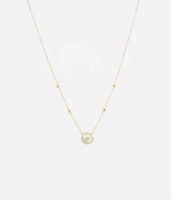 Zag Bijoux Fleur Mother of Pearl  Necklace