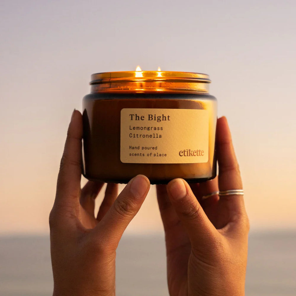 Etikette  Bight Citronella and Lemongrass  Candle