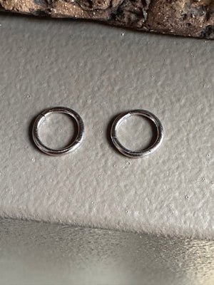 Gammie Sleeper Silver Huggy Earring