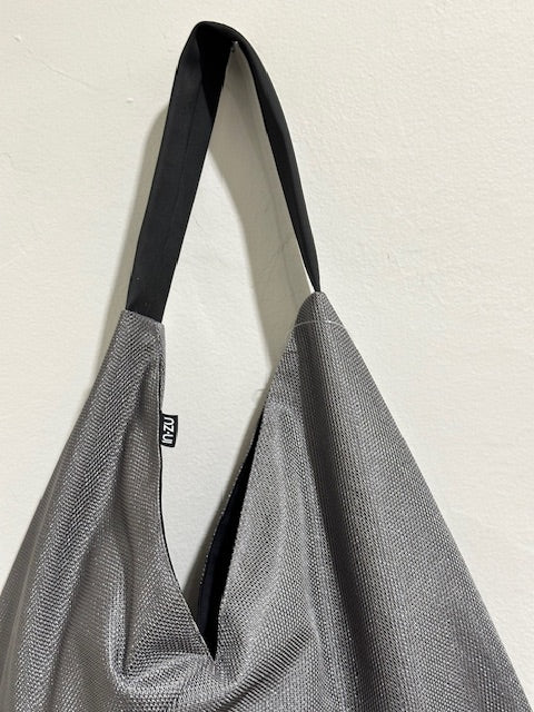 InZu Bevel Bag Silver Mesh