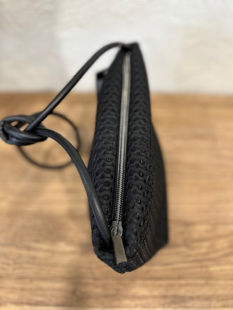 InZu Mouse Black Bubble Crossbody Bag
