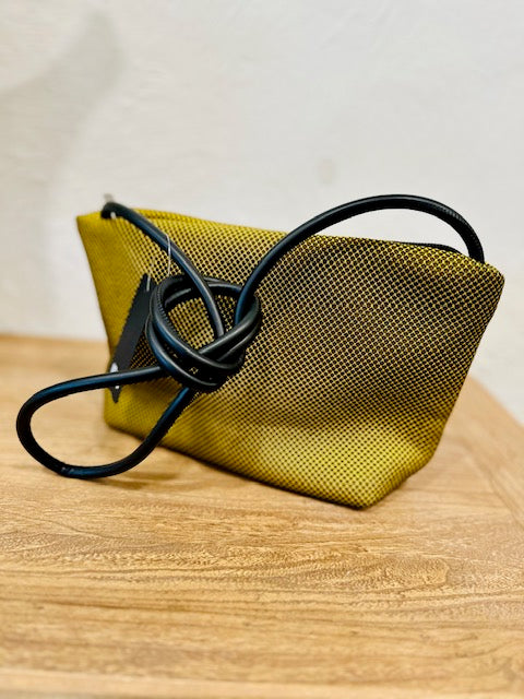 InZu Mouse Mustard Seeds Crossbody Bag