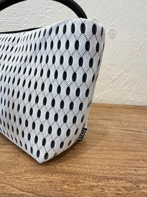 InZu Mouse Black Drops on White Crossbody Bag