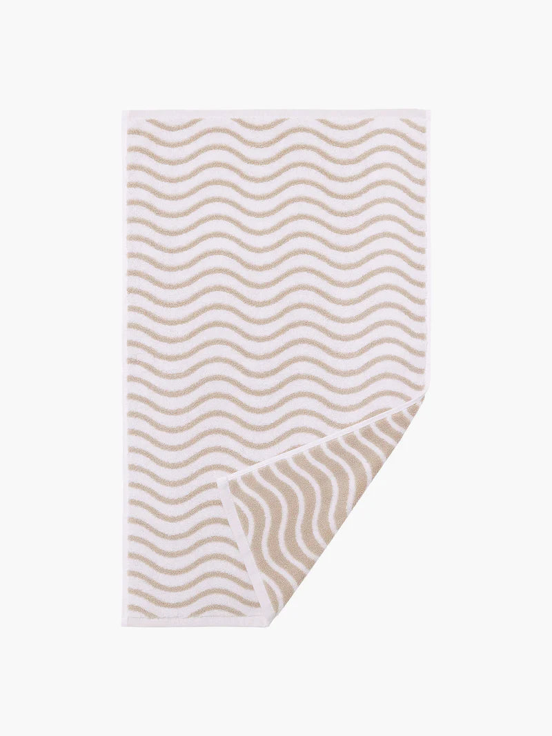L and M Home Luxe Towels Wave Natural