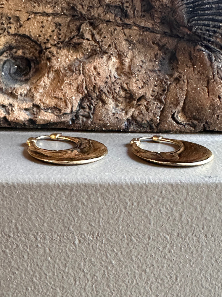Najo Flat Gold Earring