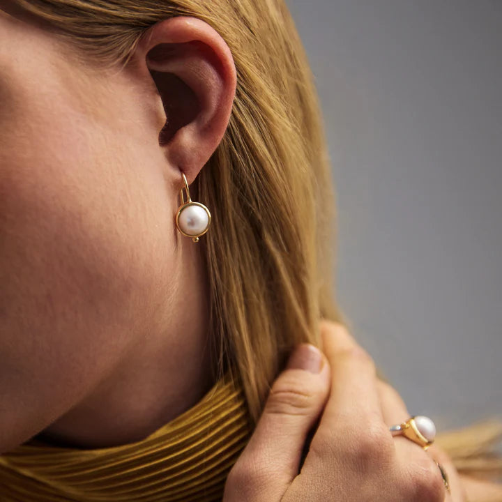 Najo Garland Rose Gold Pearl Earring
