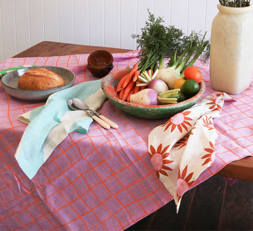 Oak and Ave Tablecloth - Napkin Set Wobbly Check