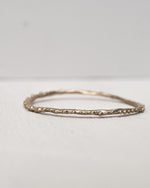 Pesci Che Volano Granello Bronze Bangle