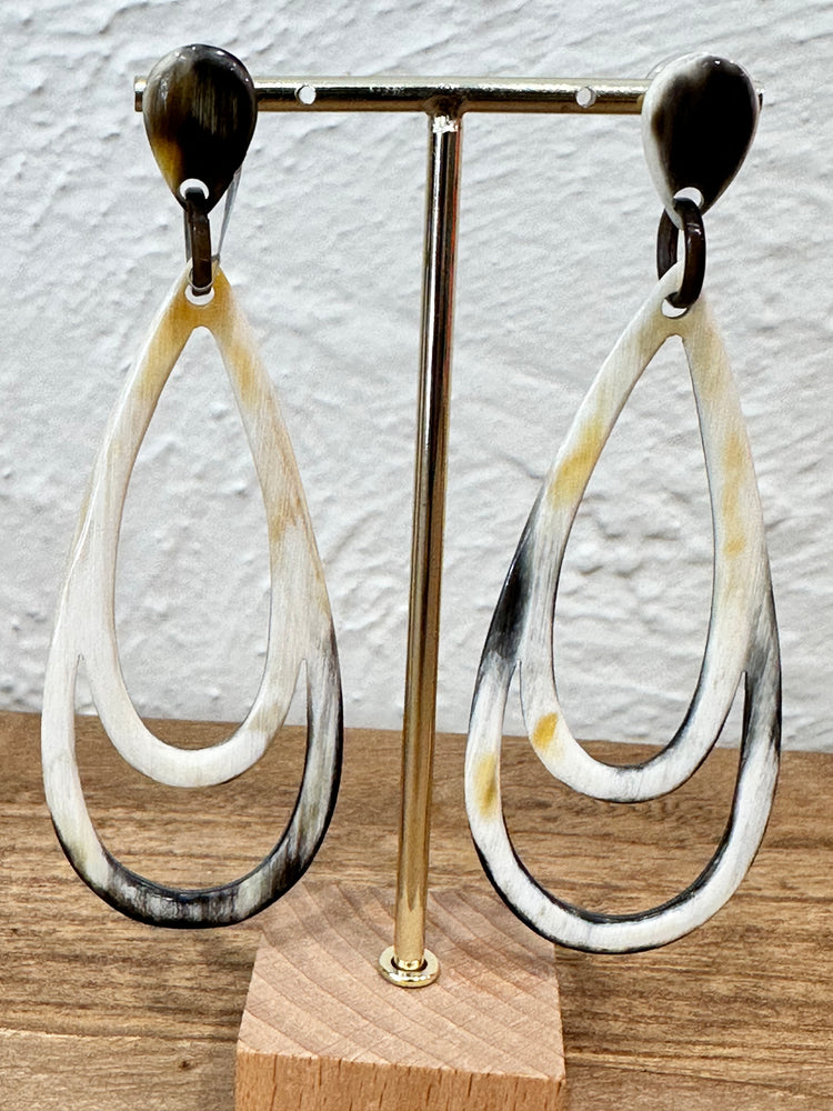 SOYANg Paris Light Dark Horn Tear Drop Earring