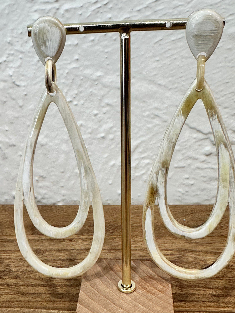 SOYANg Paris Light Horn Tear Drop Earring