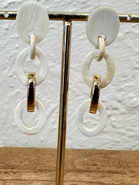 Soyang Paris Light Horn 3 Oval Drop Earring with Gold