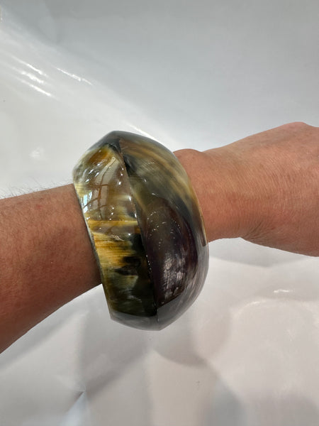 Soyang Paris Giant Horn Bangle Multi Coloured