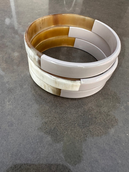 Soyang Paris Horn and Stone Enamel Wide Bangles Set of 3