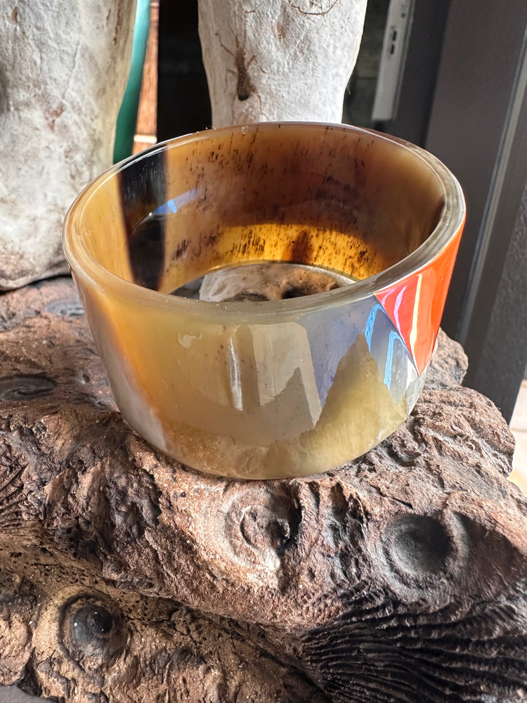 Soyang Paris Horn Two Tone Wide Bangle