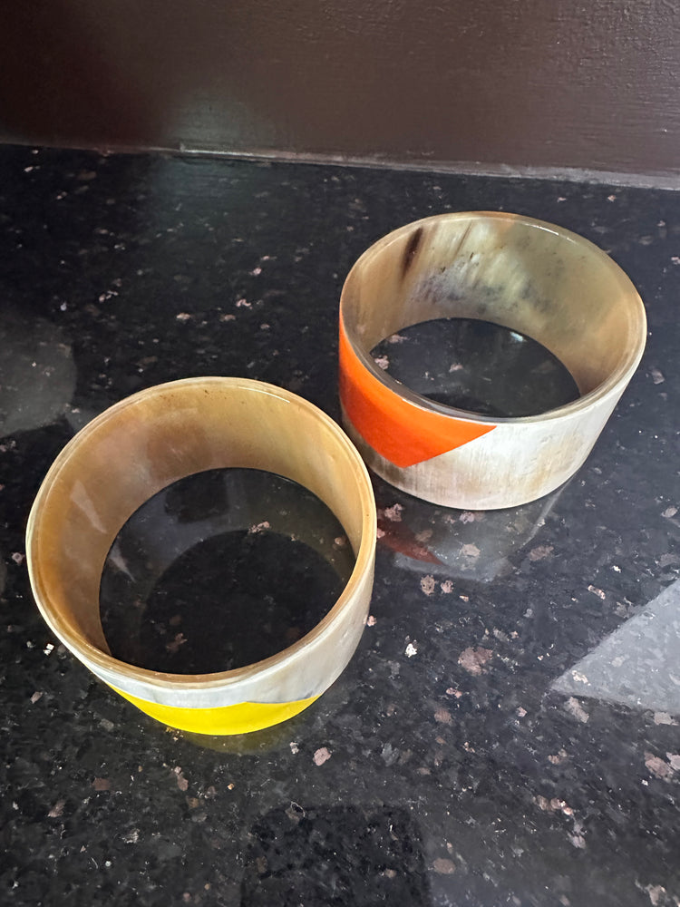 Soyang Paris Horn Two Tone Wide Bangle