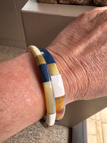 Soyang Paris Wide Navy and White and Gold Horn Bangle