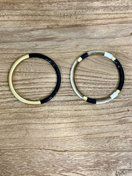 Soyang Paris Black and Gold Horn Bangle