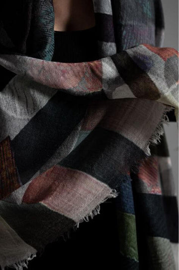 Yoko Fashion Wanda 3 Scarf