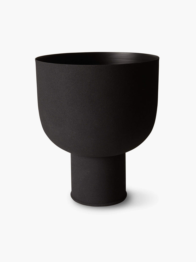L&M Home Mona Curve Pot