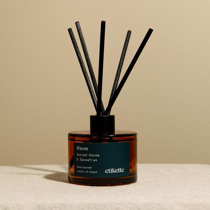 Etikette Huon Candle and Eco Reed Room Diffuser