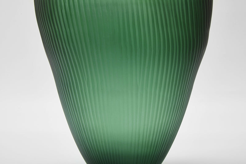 A The Foundry House Palma Vase Emerald