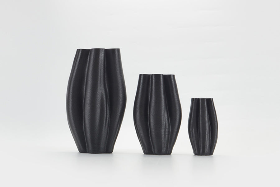 The Foundry House La Mer Vase Ebony