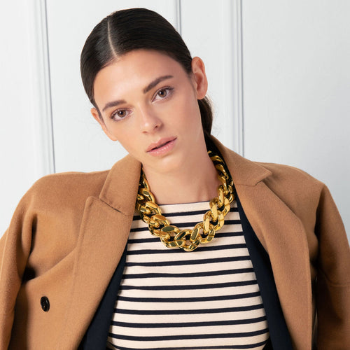 A Vanessa Baroni Big Flat Chain Gold Necklace